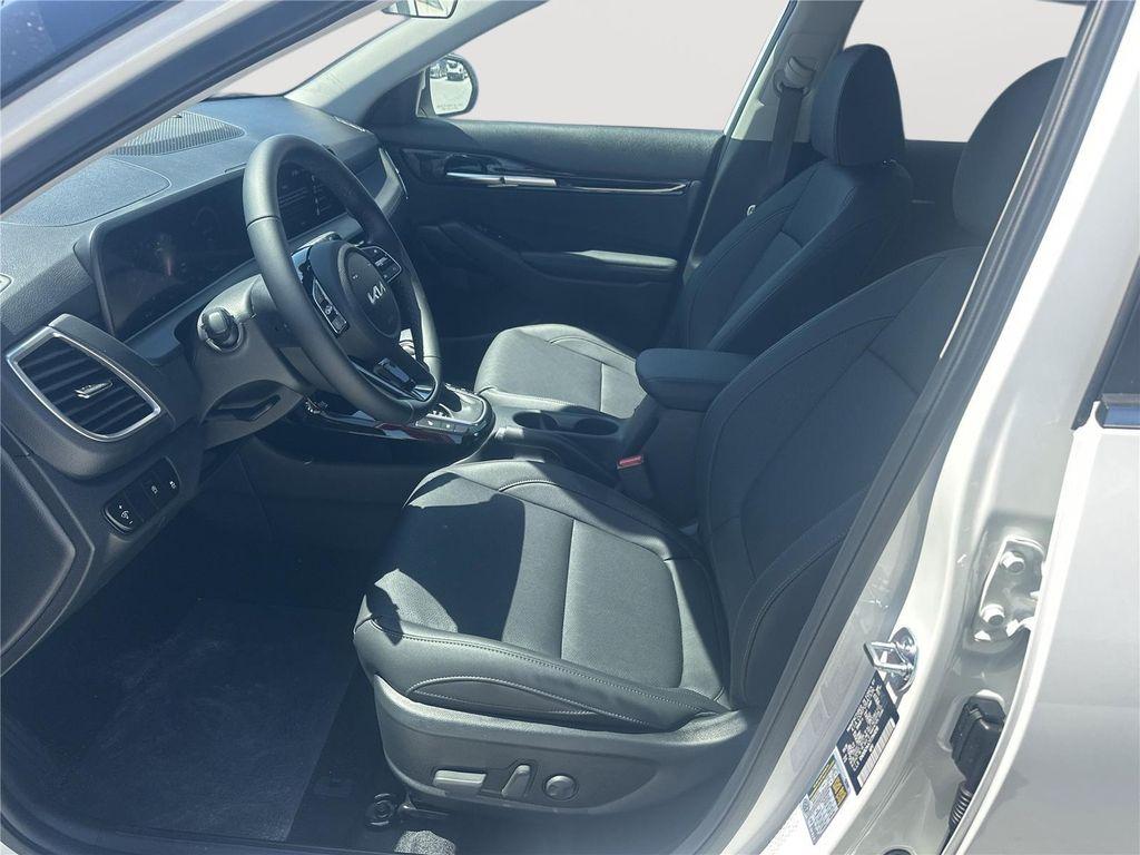 new 2026 Kia Seltos car, priced at $29,291