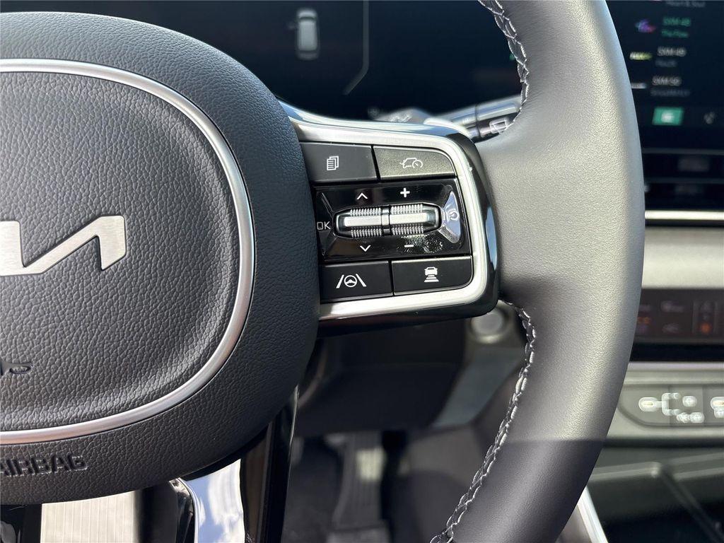 new 2026 Kia Carnival Hybrid car, priced at $48,350