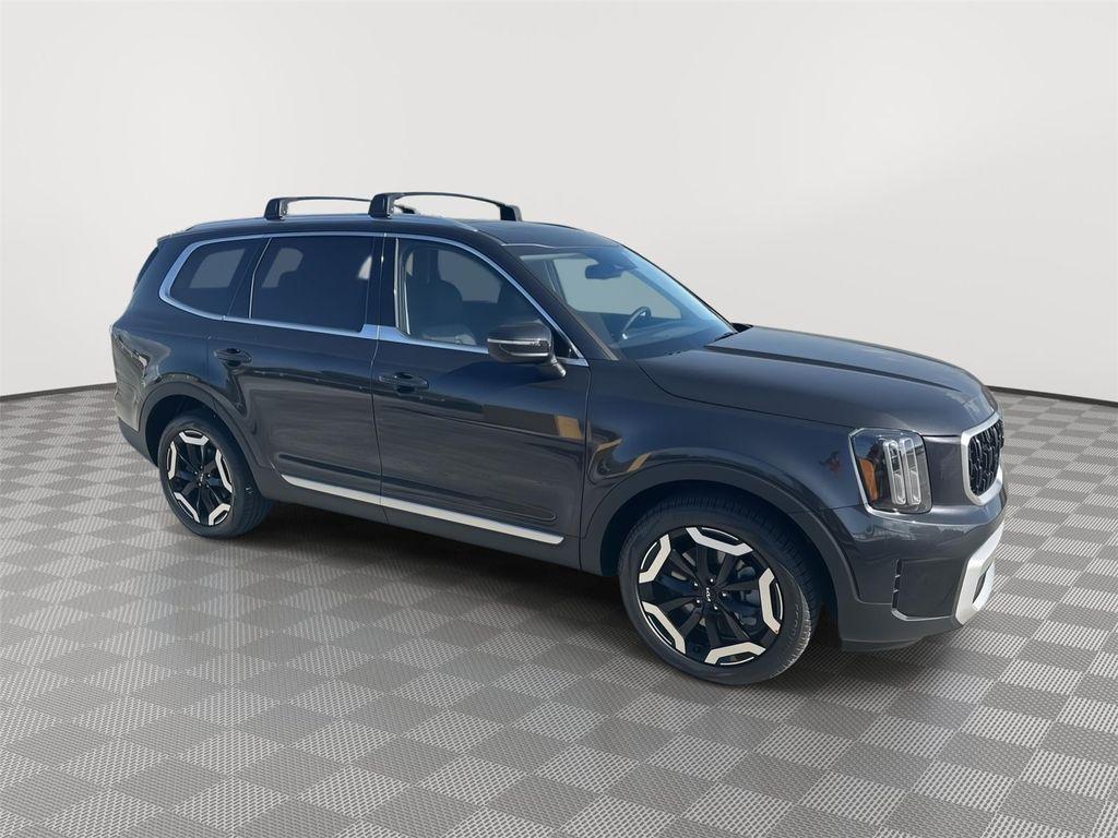 new 2025 Kia Telluride car, priced at $42,974