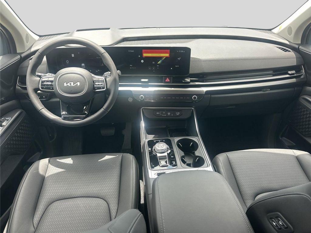 new 2026 Kia Carnival Hybrid car, priced at $56,878