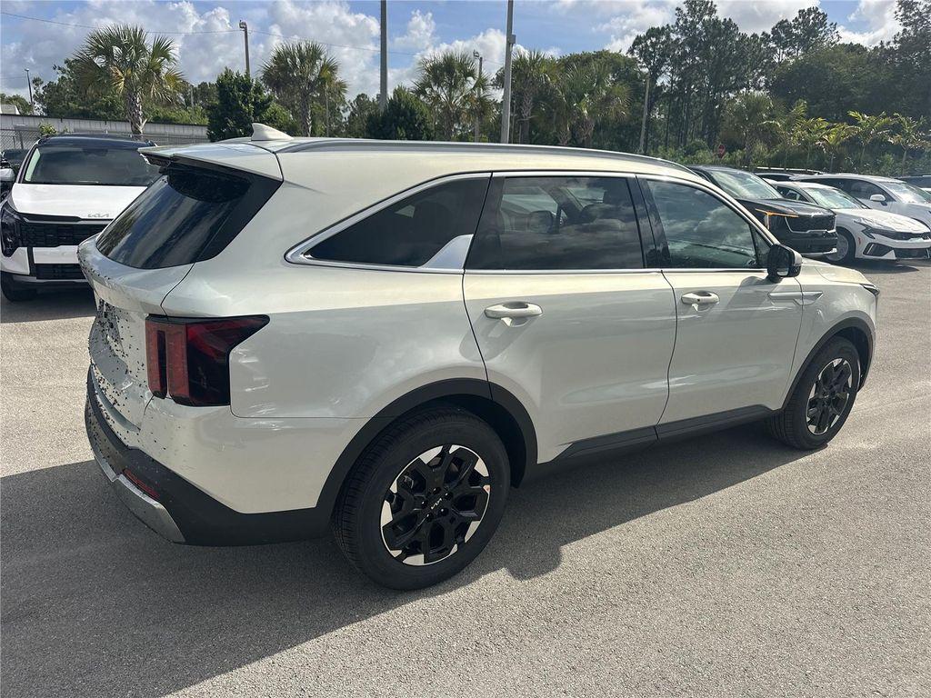 new 2026 Kia Sorento car, priced at $39,268