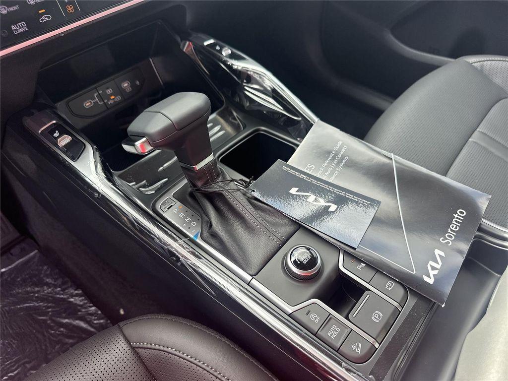 new 2026 Kia Sorento car, priced at $39,268