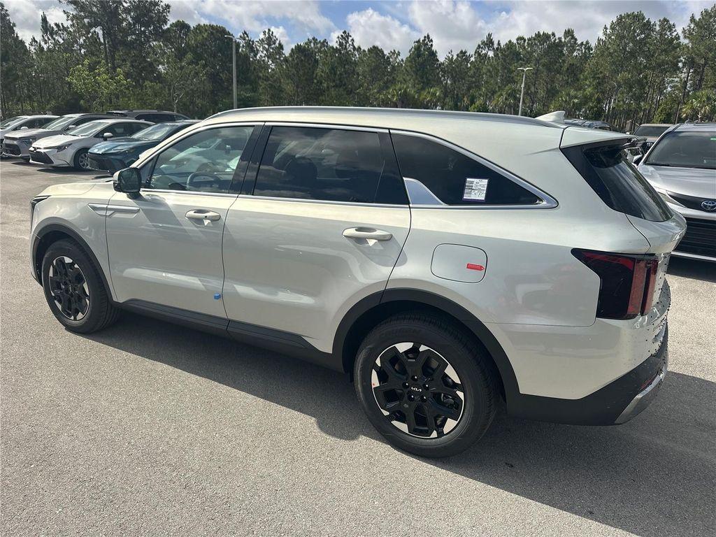 new 2026 Kia Sorento car, priced at $39,268
