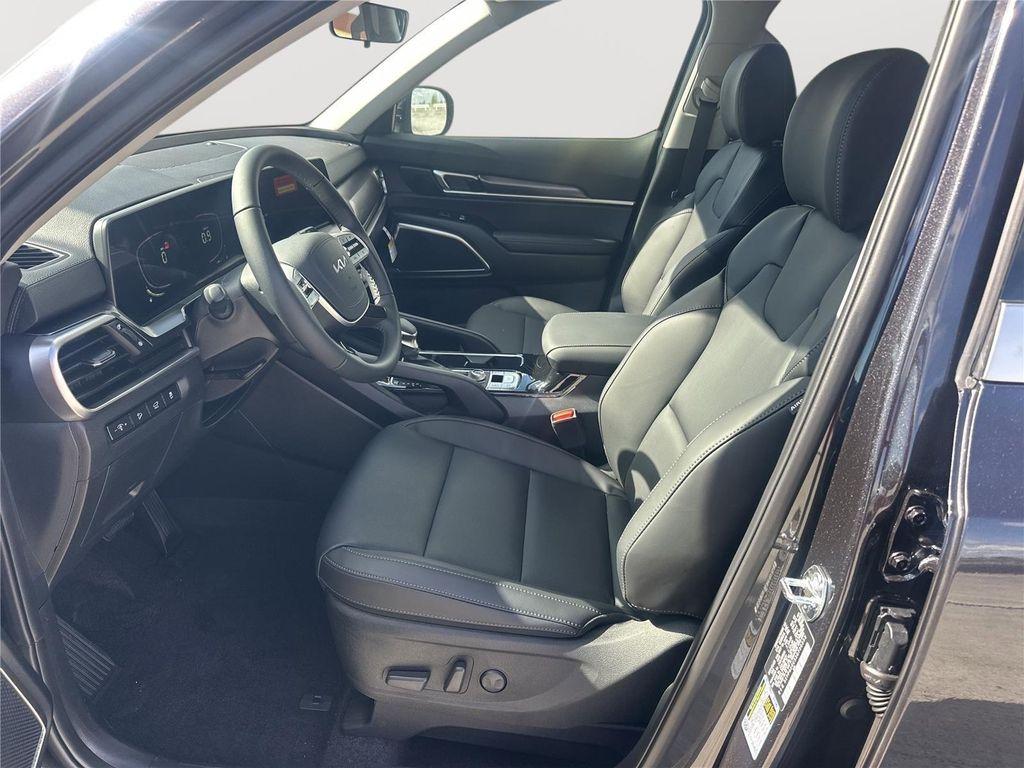 new 2025 Kia Telluride car, priced at $41,846