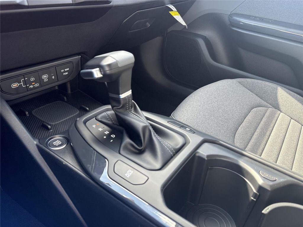 new 2025 Kia K4 car, priced at $24,304