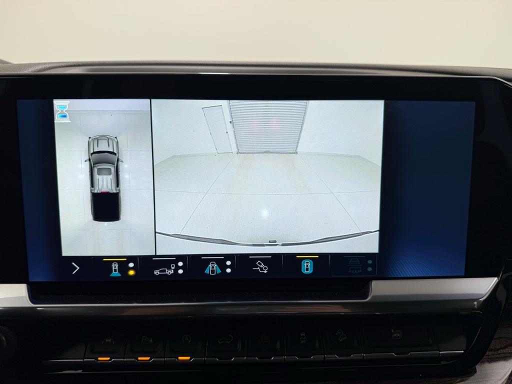 used 2022 Chevrolet Silverado 1500 car, priced at $39,880