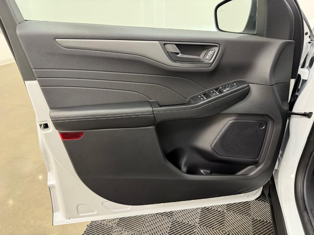 new 2026 Ford Escape car, priced at $32,380