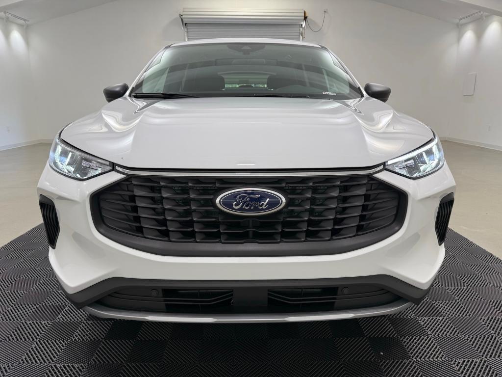 new 2026 Ford Escape car, priced at $32,380