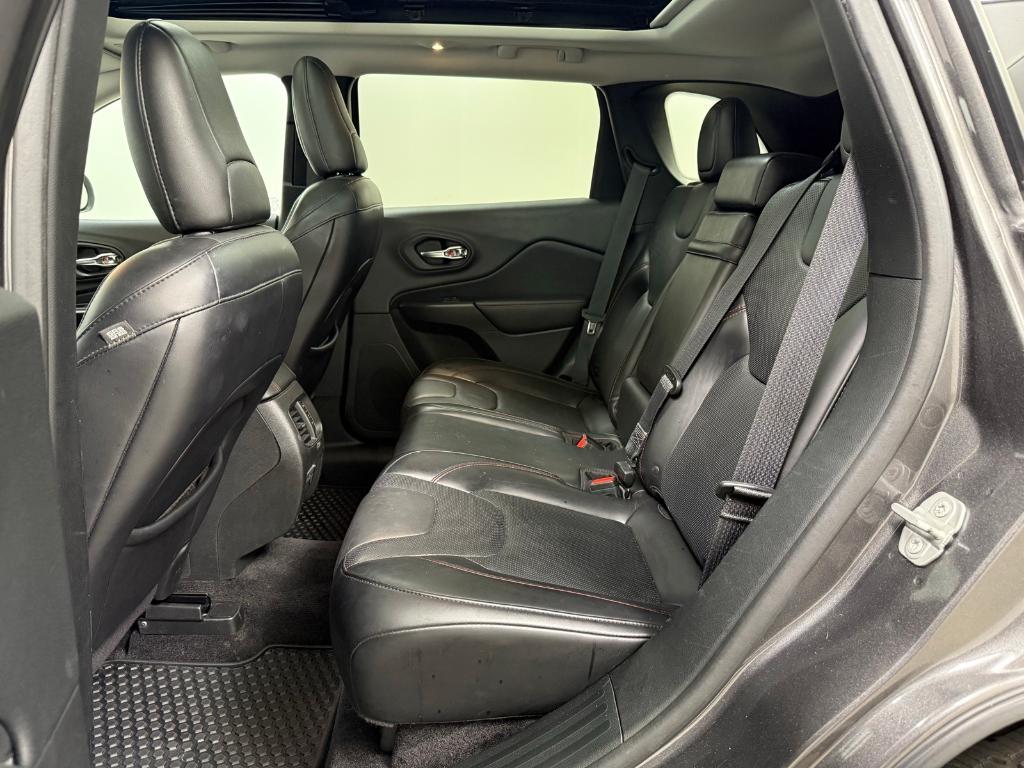 used 2019 Jeep Cherokee car, priced at $17,462