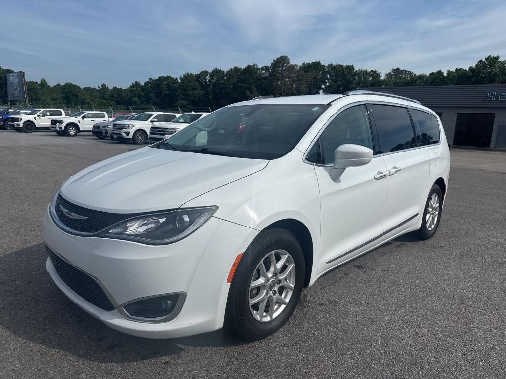 used 2020 Chrysler Pacifica car, priced at $14,780