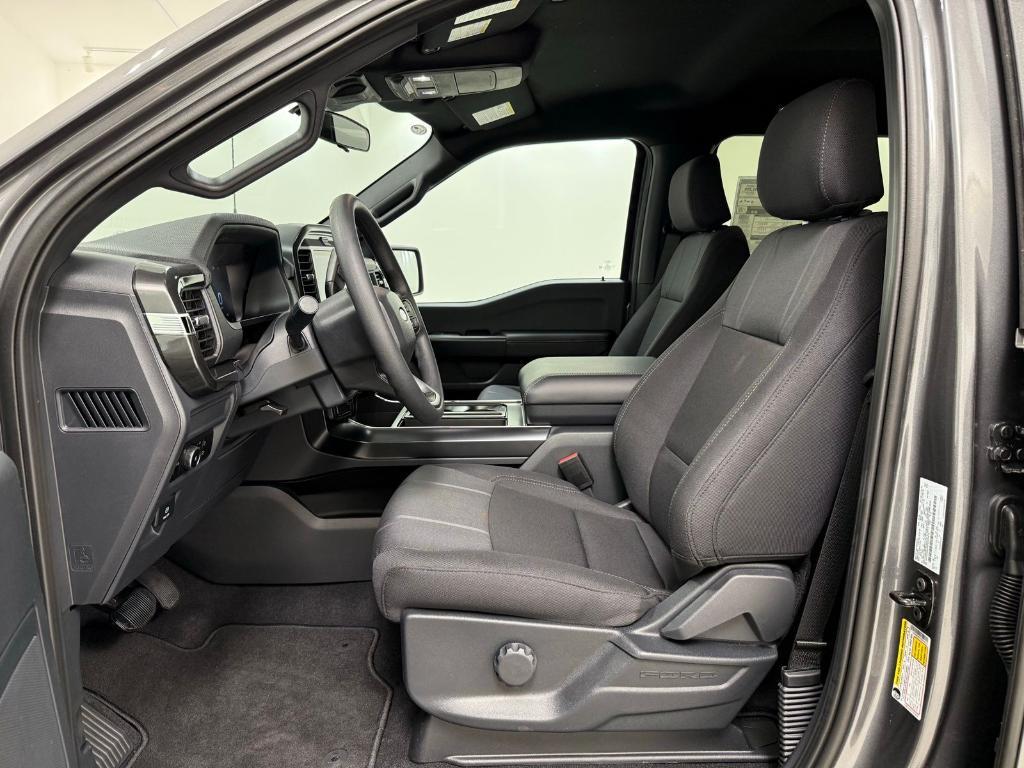 new 2026 Ford F-150 car, priced at $43,580