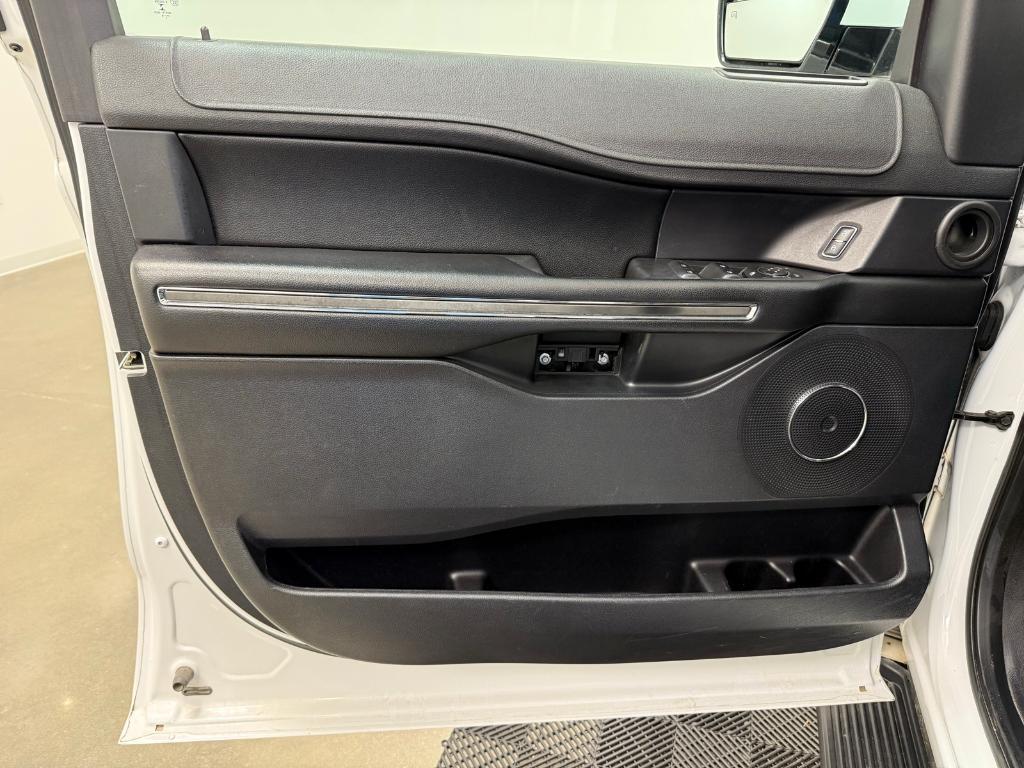used 2019 Ford Expedition car, priced at $25,580