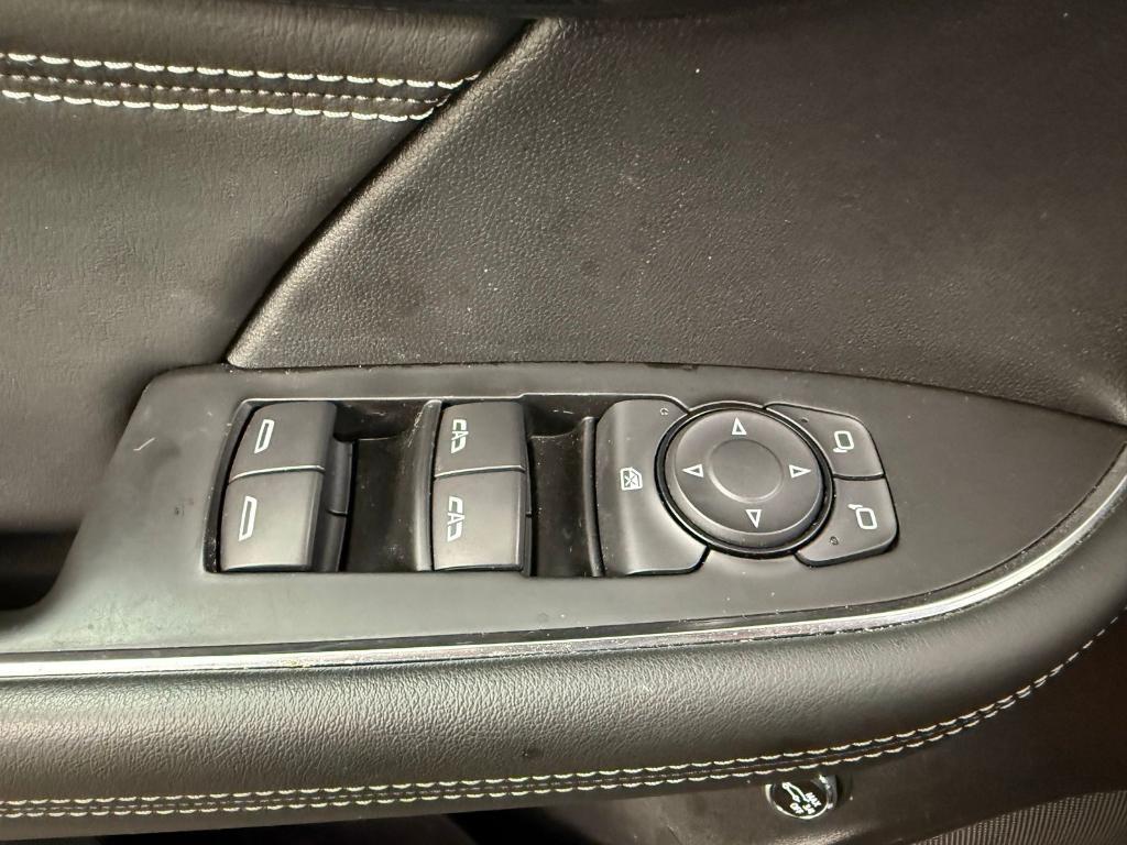 used 2023 Buick Envision car, priced at $24,480