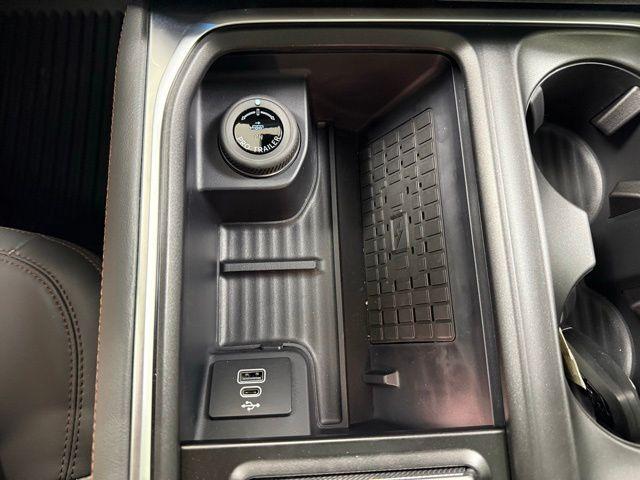 new 2025 Ford Expedition Max car, priced at $70,680