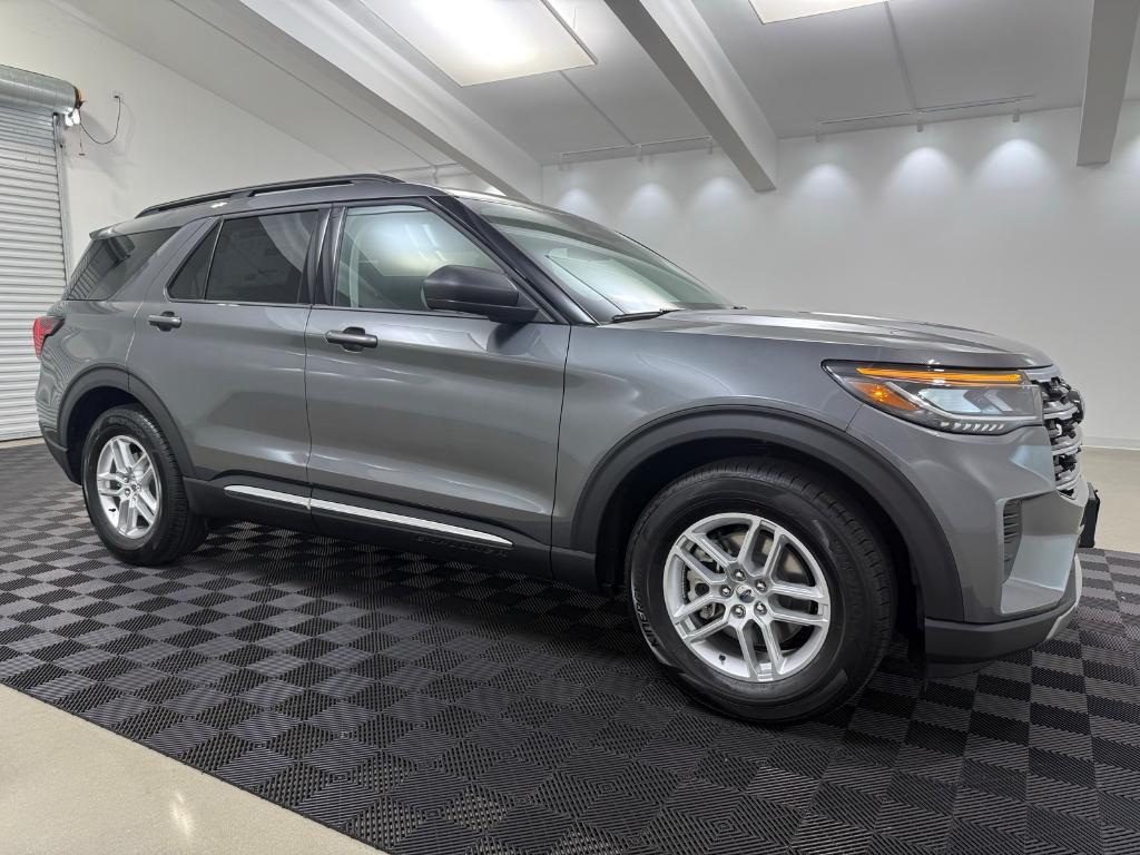 new 2025 Ford Explorer car, priced at $37,029