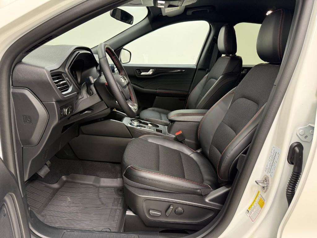 new 2026 Ford Escape car, priced at $32,476