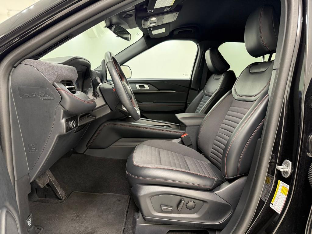 used 2025 Ford Explorer car, priced at $40,980