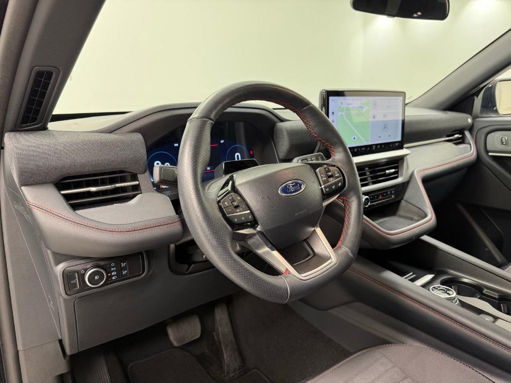 used 2025 Ford Explorer car, priced at $40,980