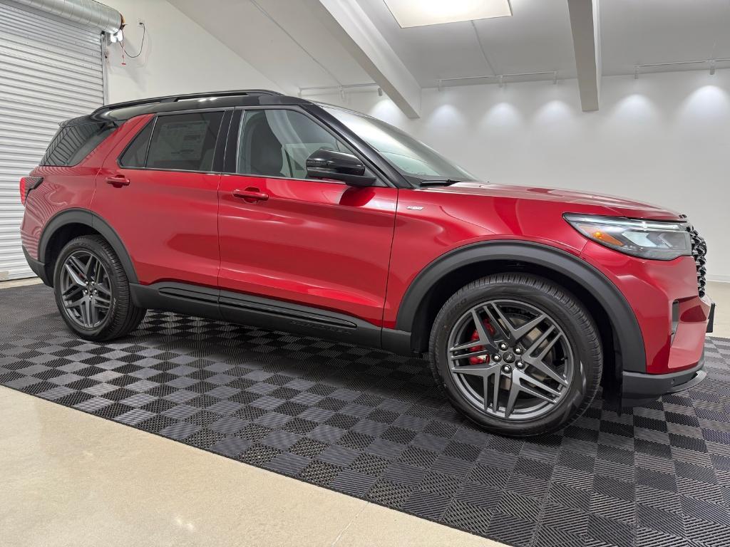 new 2025 Ford Explorer car, priced at $50,251