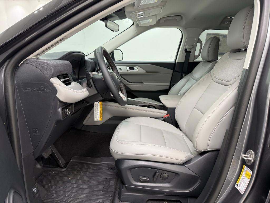 new 2026 Ford Explorer car, priced at $42,525