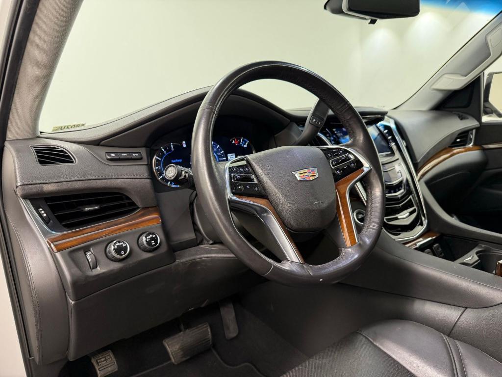used 2019 Cadillac Escalade ESV car, priced at $36,880