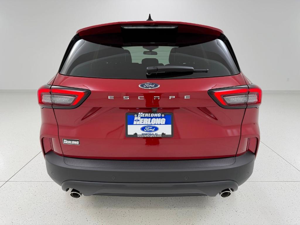 new 2026 Ford Escape car, priced at $30,998