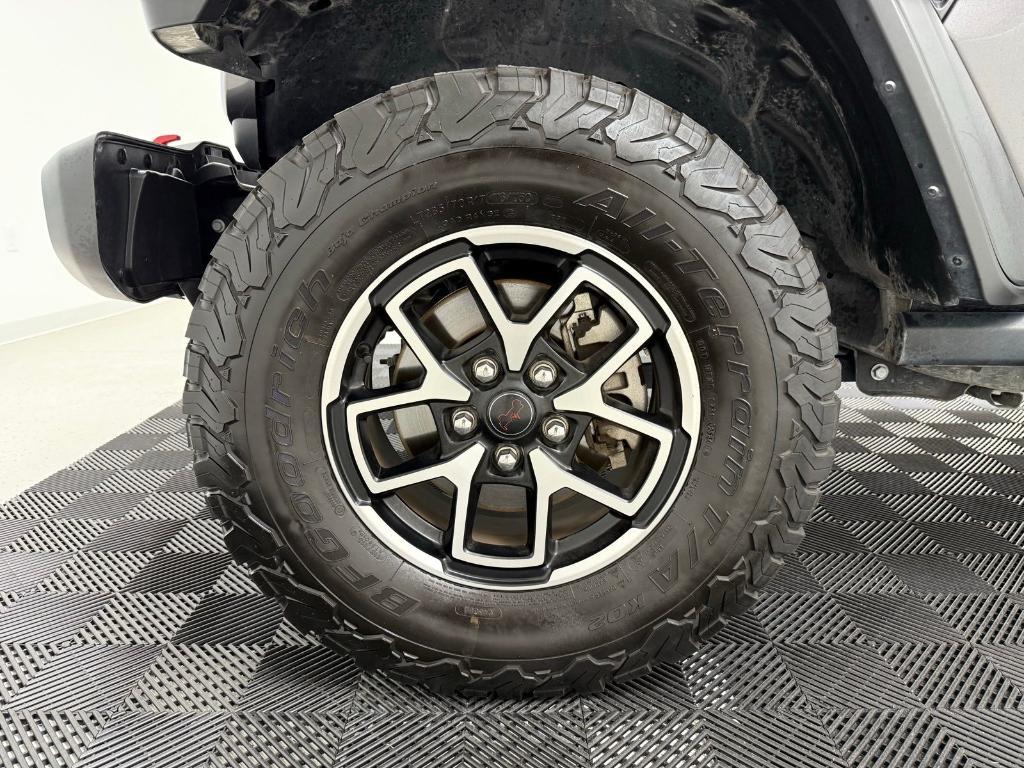 used 2025 Jeep Wrangler car, priced at $41,880