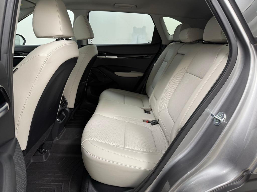 used 2023 Kia Seltos car, priced at $23,640