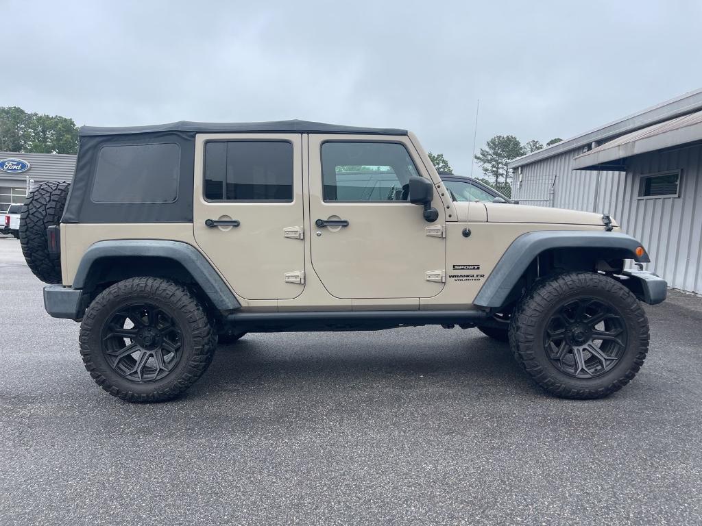 used 2016 Jeep Wrangler Unlimited car, priced at $21,880
