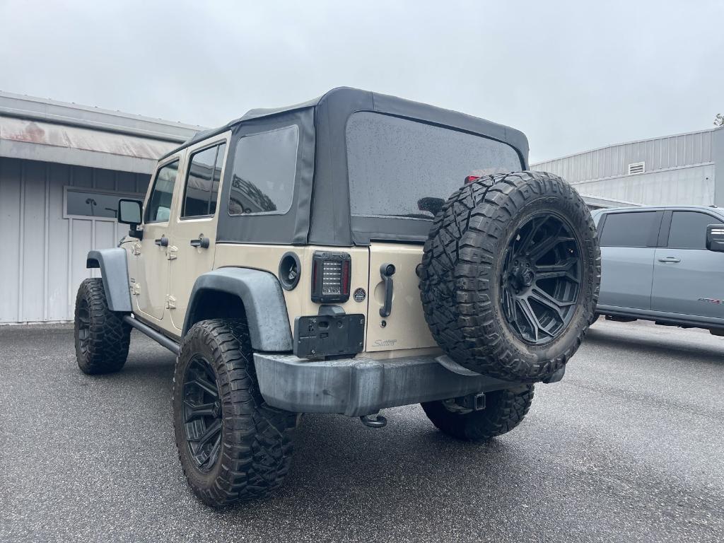 used 2016 Jeep Wrangler Unlimited car, priced at $21,880
