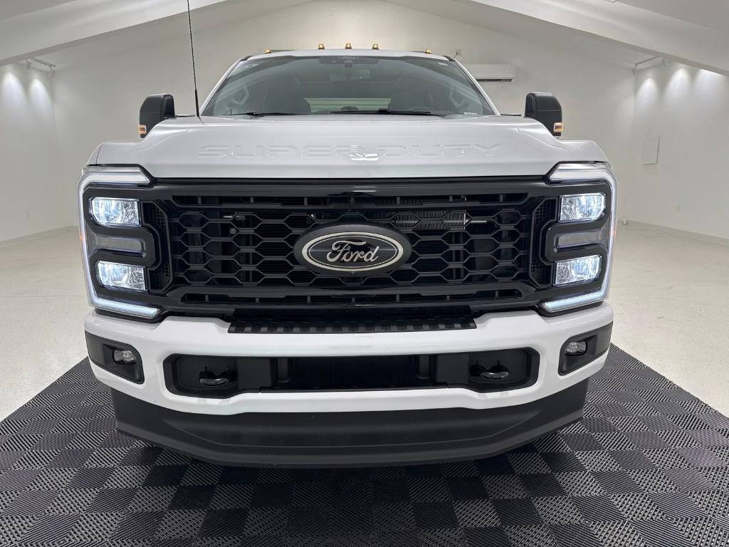 new 2026 Ford F-350 car, priced at $71,261