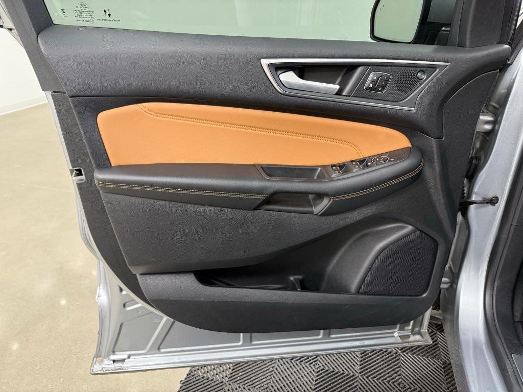 used 2024 Ford Edge car, priced at $29,975