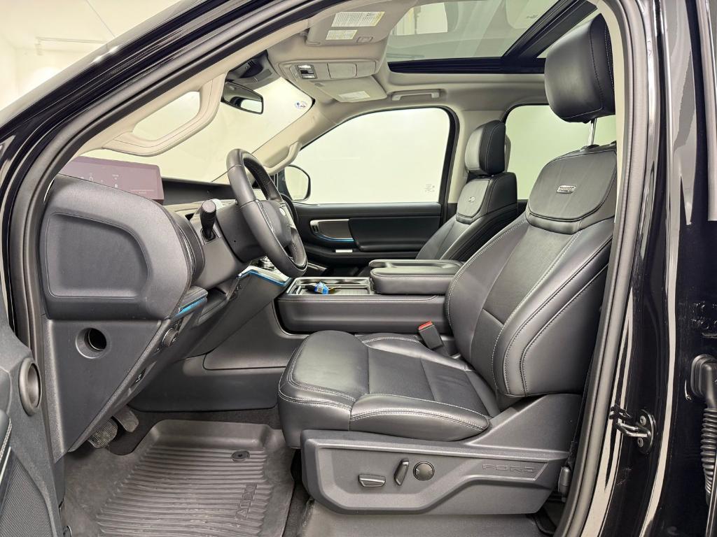 used 2025 Ford Expedition car, priced at $72,480