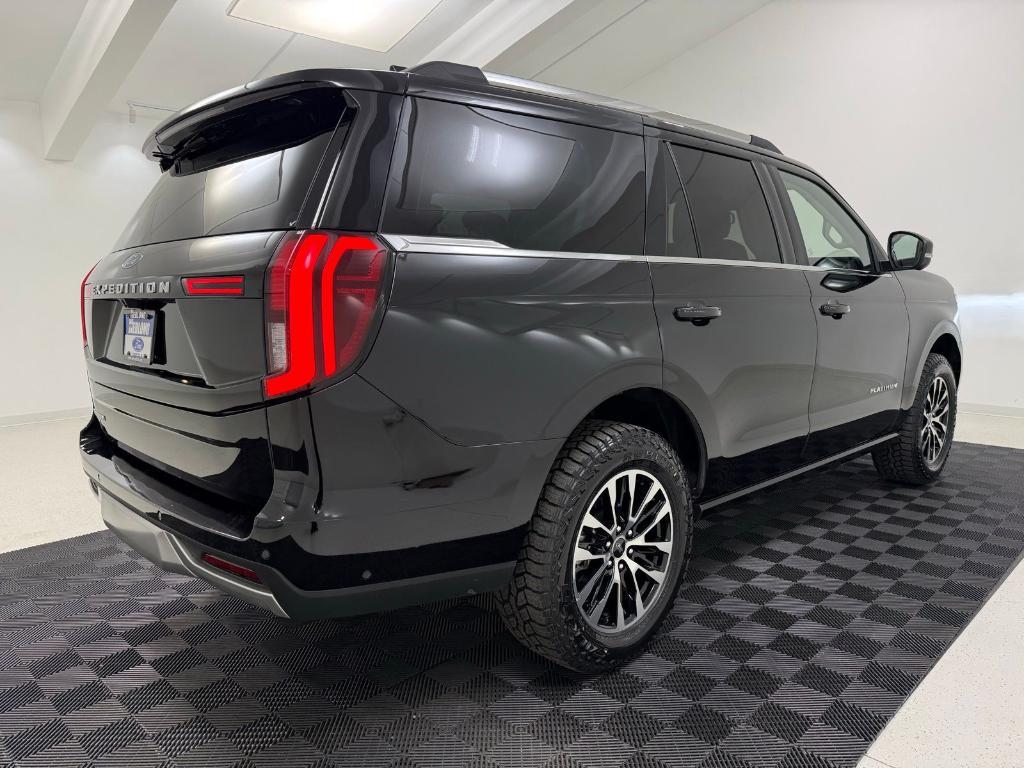 used 2025 Ford Expedition car, priced at $72,480