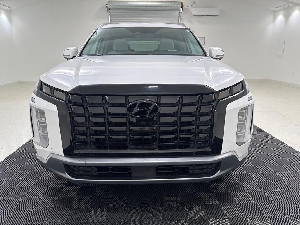 used 2025 Hyundai Palisade car, priced at $39,880