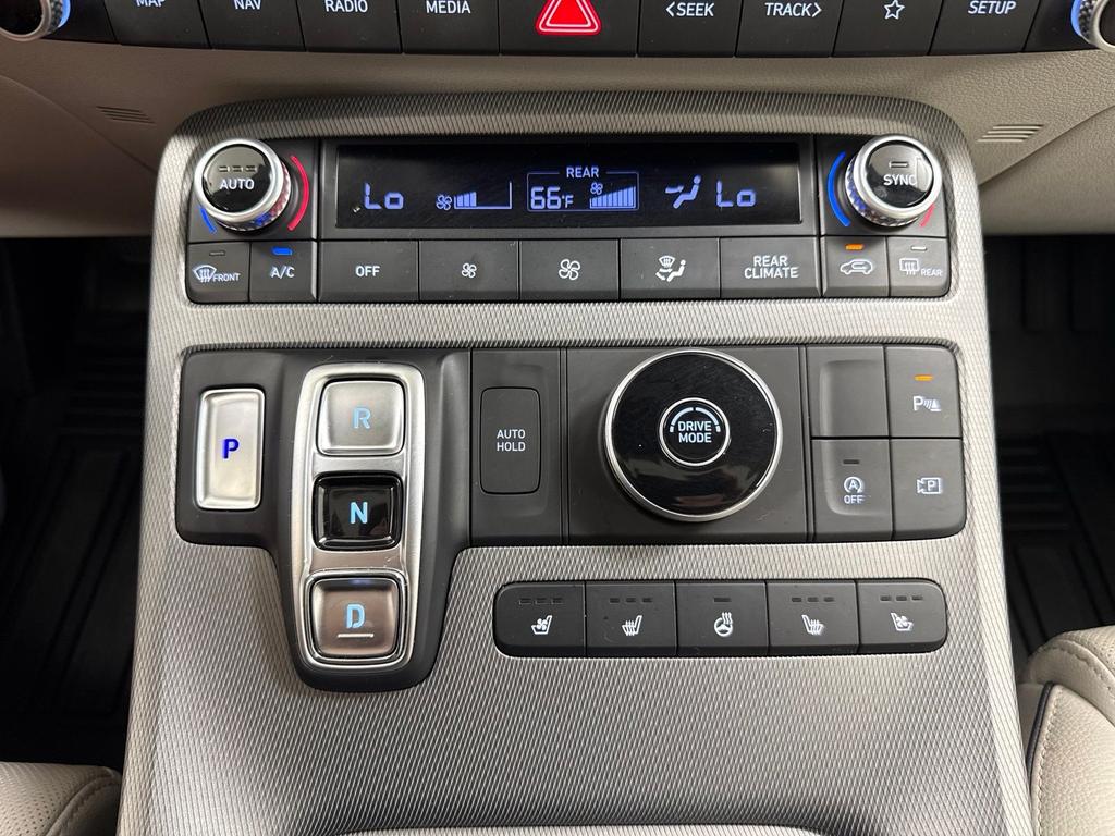 used 2025 Hyundai Palisade car, priced at $39,880