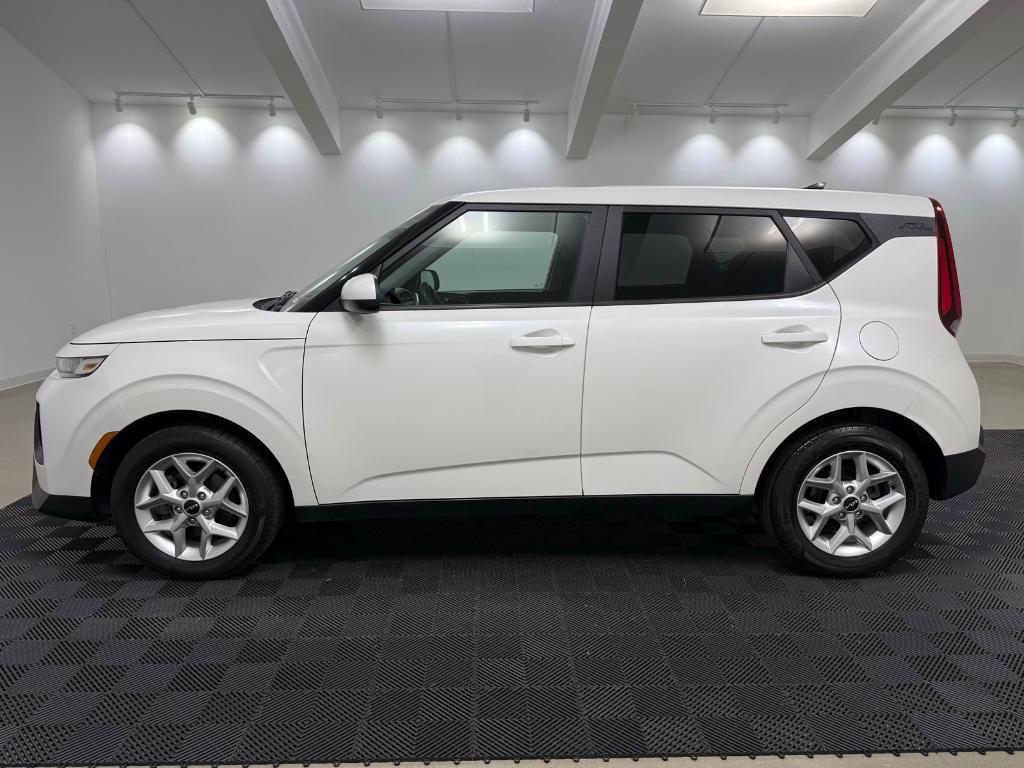 used 2022 Kia Soul car, priced at $14,976