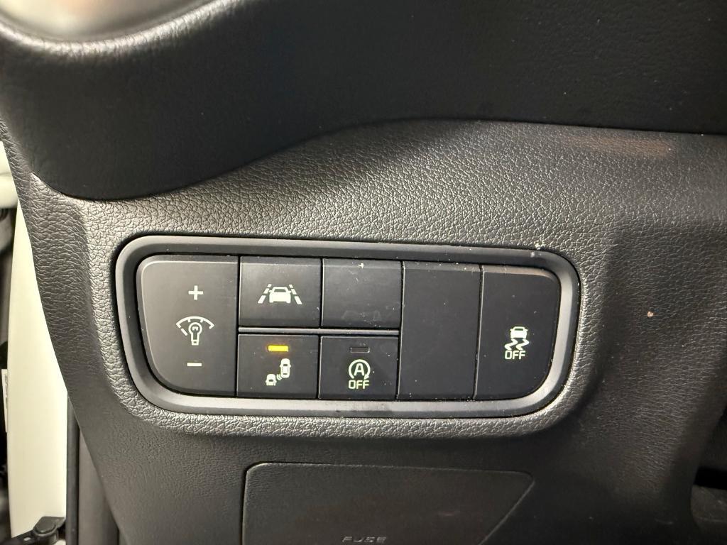 used 2022 Kia Soul car, priced at $14,976