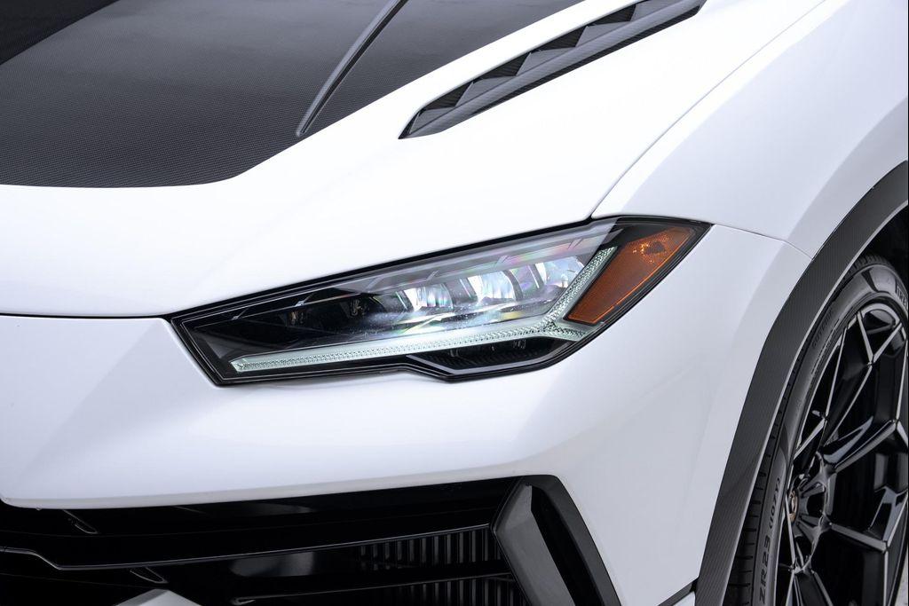 used 2024 Lamborghini Urus car, priced at $319,900