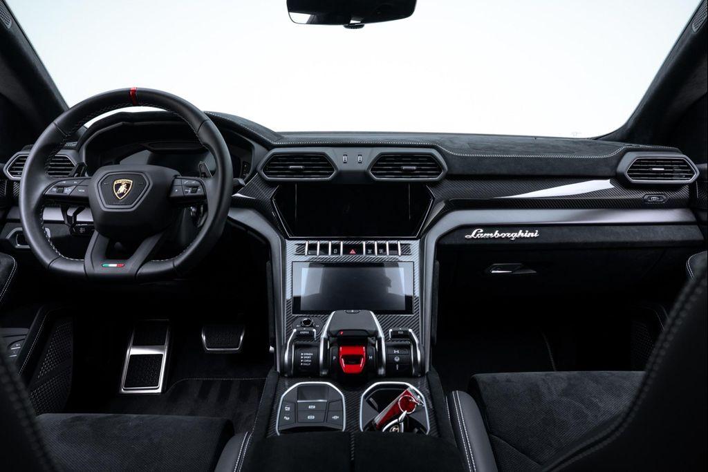 used 2024 Lamborghini Urus car, priced at $319,900
