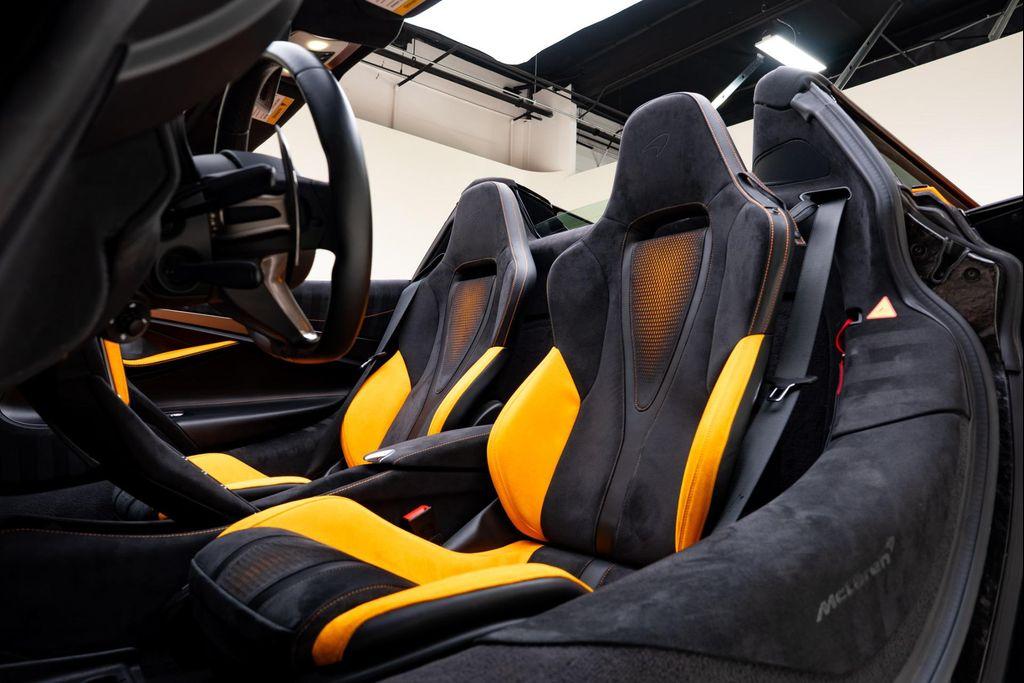 used 2025 McLaren 750S car, priced at $329,000