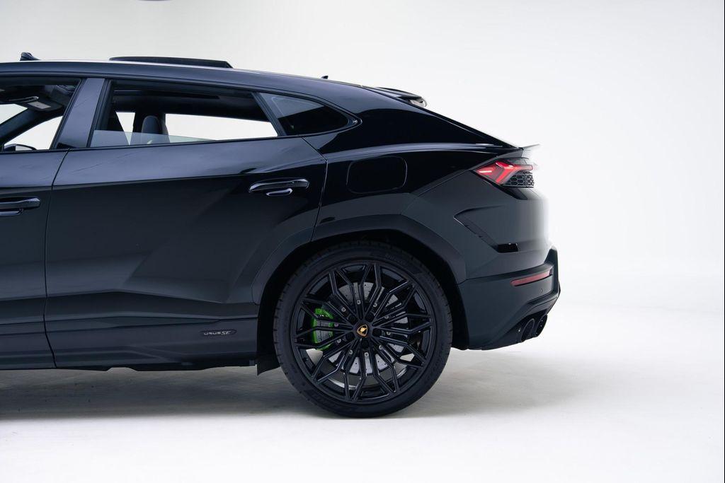 used 2025 Lamborghini Urus car, priced at $309,900