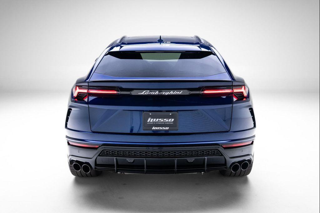 used 2022 Lamborghini Urus car, priced at $234,900