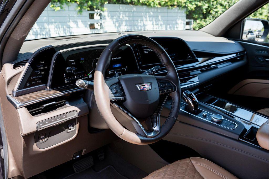 used 2022 Cadillac Escalade ESV car, priced at $79,900