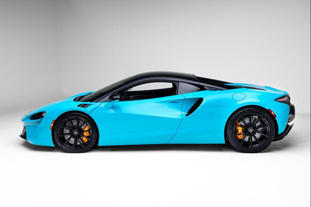 used 2023 McLaren Artura car, priced at $199,000