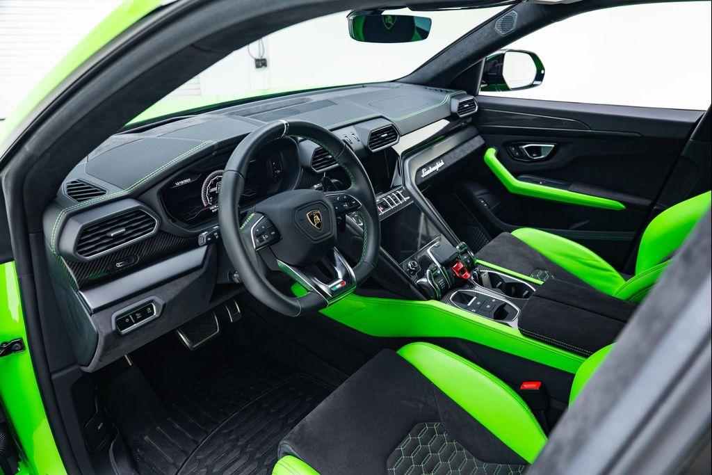 used 2021 Lamborghini Urus car, priced at $219,900