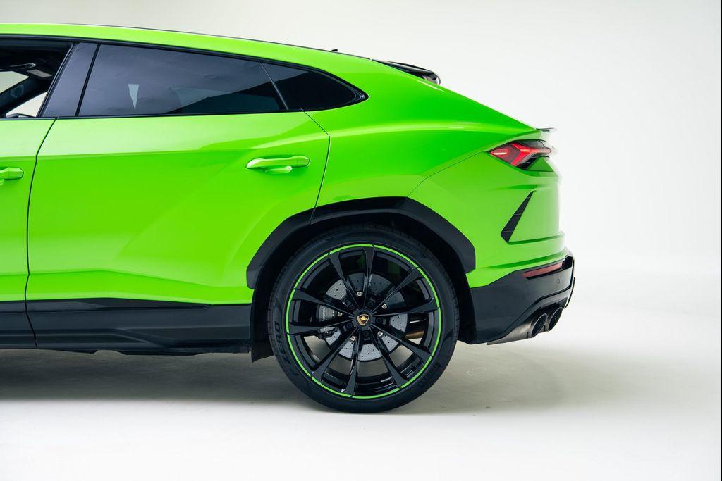used 2021 Lamborghini Urus car, priced at $219,900