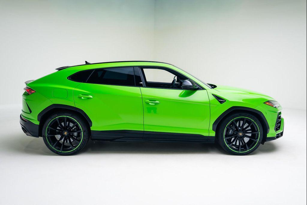 used 2021 Lamborghini Urus car, priced at $219,900
