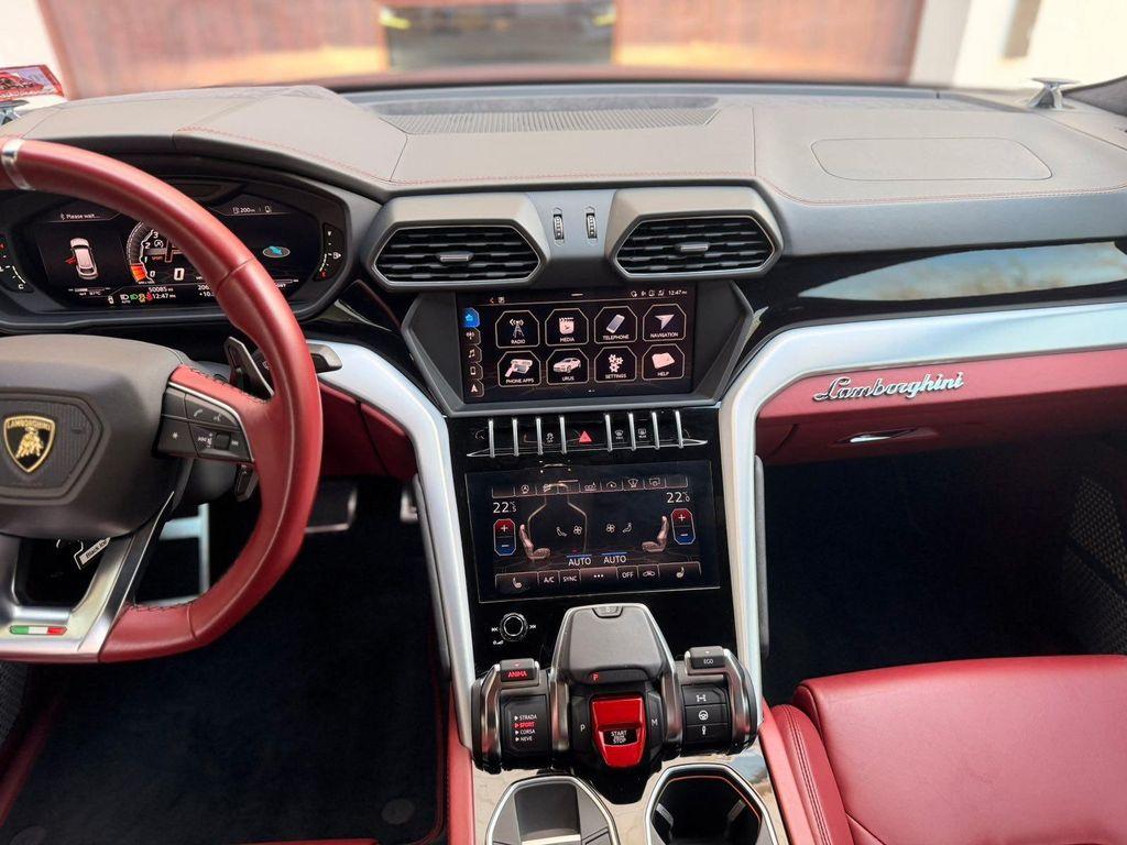 used 2019 Lamborghini Urus car, priced at $169,991