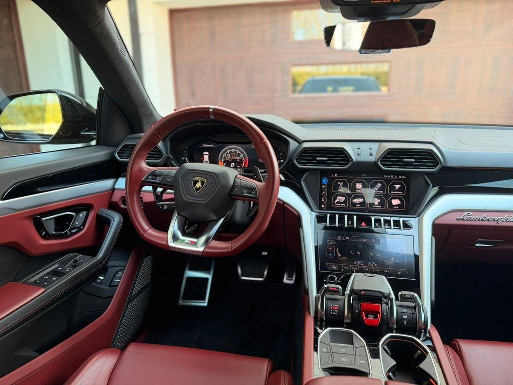 used 2019 Lamborghini Urus car, priced at $169,991